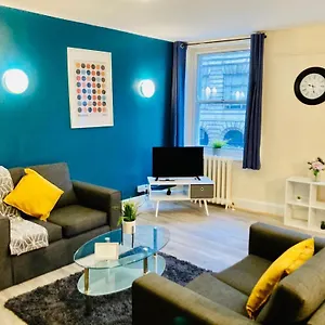 mosley-street-apartment-newcastle.hotels-newcastle-upon-tyne.com/